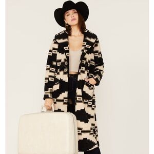 TASHA POLIZZI BECKET SOUTHWESTERN PRINT SHERPA BLANKET COAT - Size M